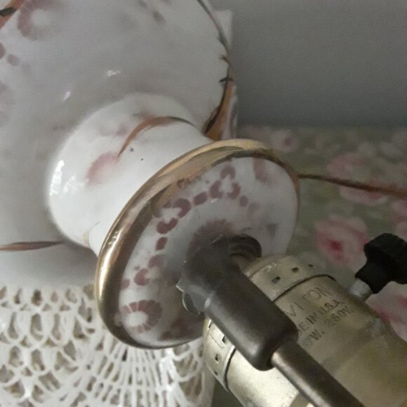 Vintage Chinese Porcelain Vase Lamp - Picture 6 of 7